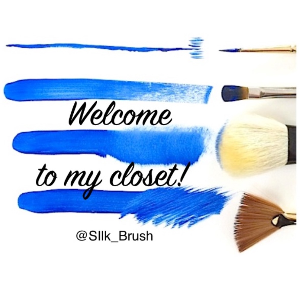 Welcome to my closet! @Silk_Brush